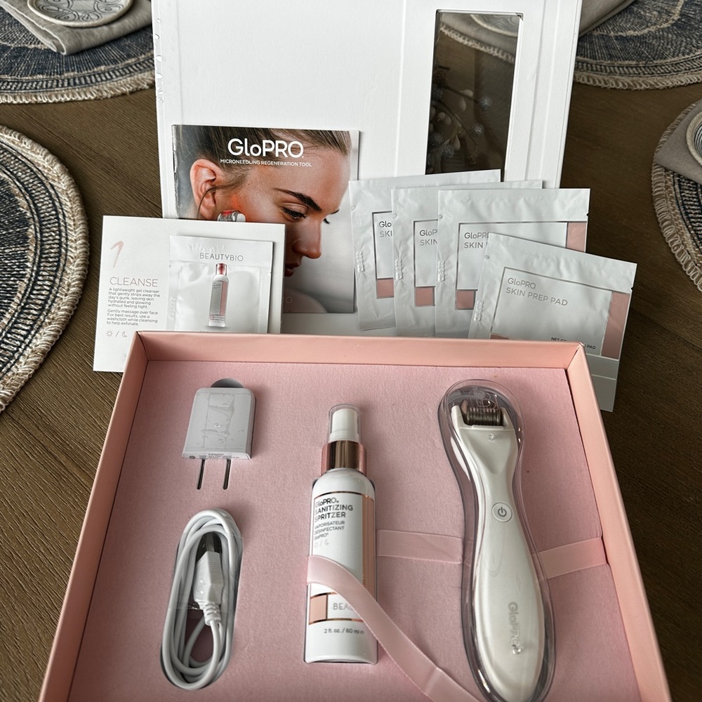 NEW IN BOX BEAUTYBIO GLO PRO MICRO NEEDLING REGENERATION TOOL BOX SET